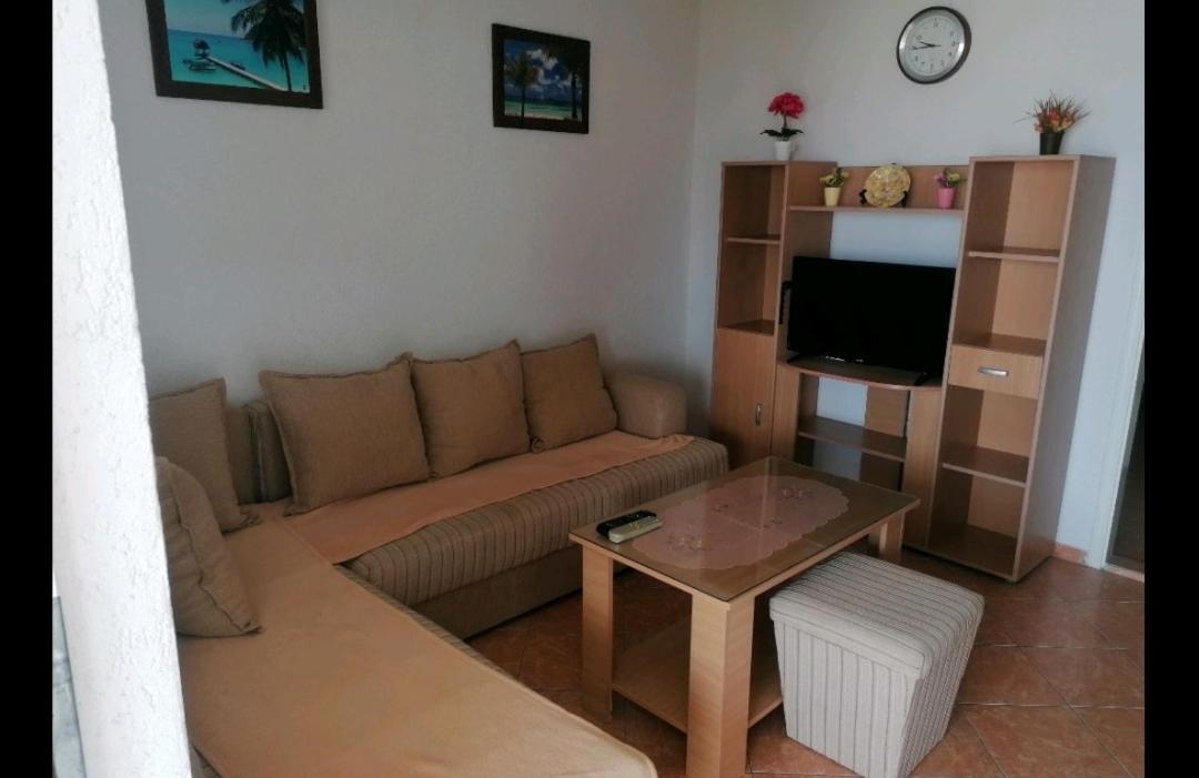 Apartmani Ljubica Utjeha Exterior photo