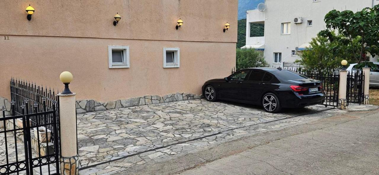 Apartmani Ljubica Utjeha Exterior photo